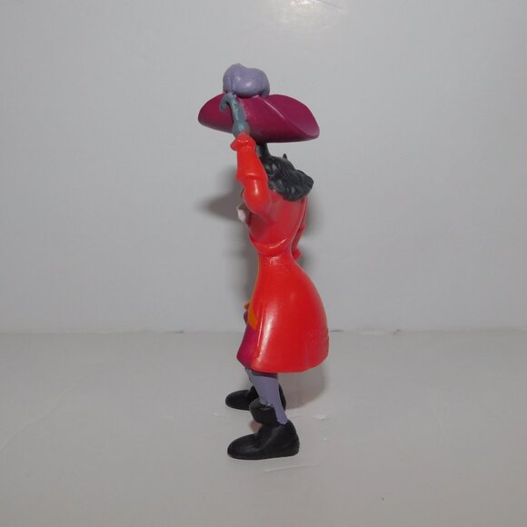Lot 2 Disney Peter Pan Captain Hook Figures 4" & 6" - Picture 8 of 11